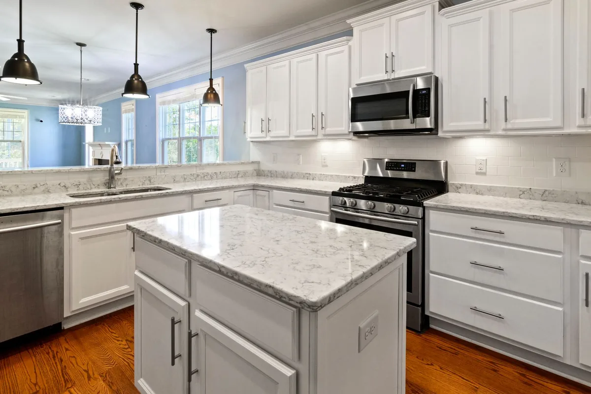 Filth & Squalor Cleanup in West Carson, CA